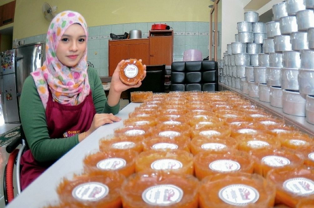 Kuih Bulan Yaya