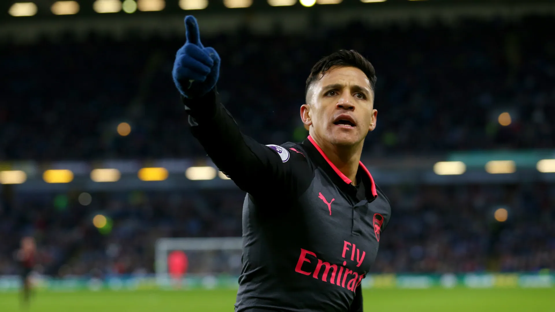 alexis-sanchez_1e1484csxpmqd17qgq0uzotzo4.jpg