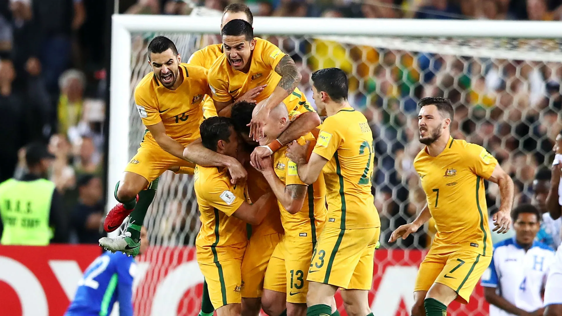 australia-cropped_1rpeihstr3s3y1wq31idrz5dn5.jpg