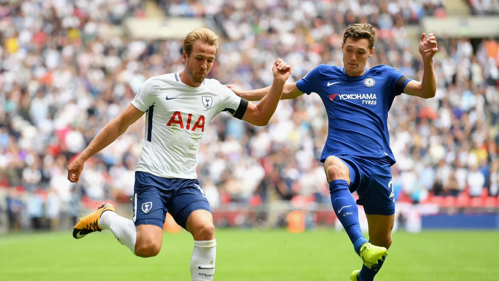 christensen-cropped_y07ngn2xfs4h1kvyfp0pztx0g.jpg
