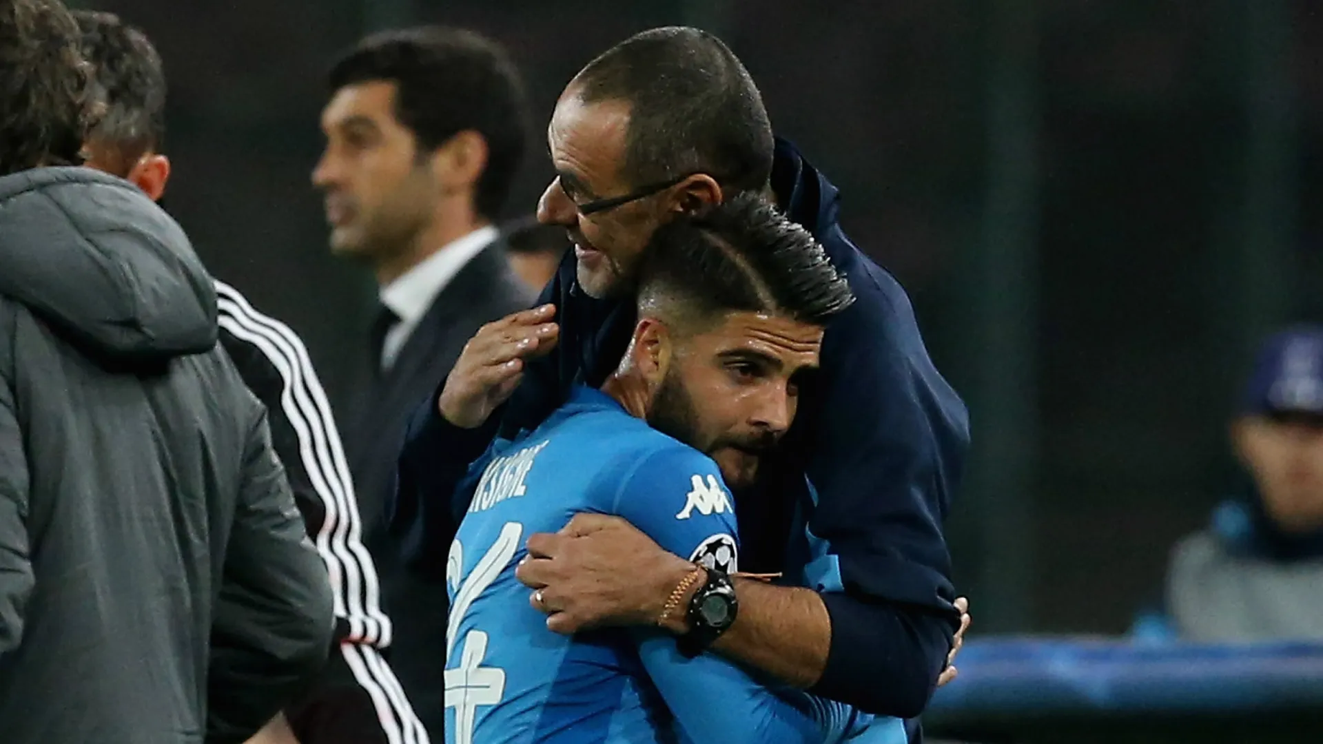 insigne-cropped_1dhg1gnsh7byi1jhrqmygi19uw.jpg