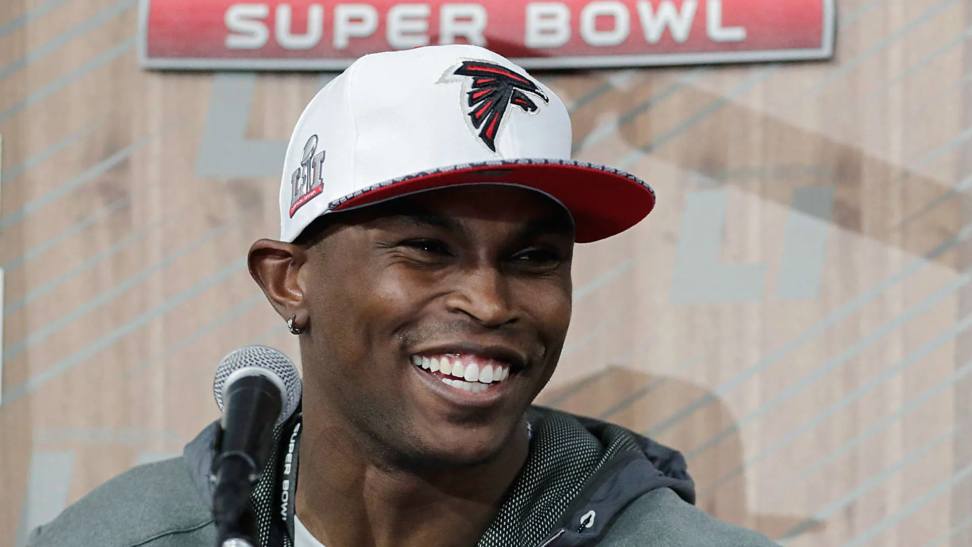 julio-jones-sb51-020117-usnews-getty-ftr_5tc7i9tney4a1j90glil4bsq6.jpg