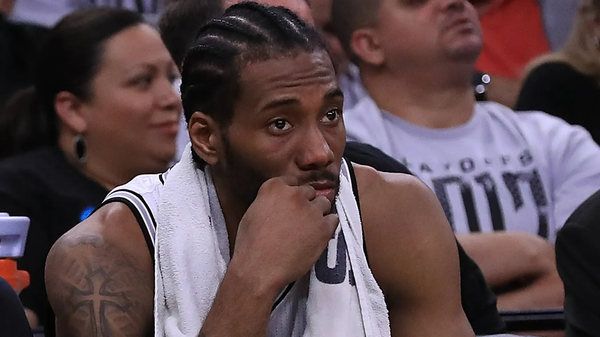 kawhi-leonard-51217-usnews-getty-ftr_h5tfq914bwnz1if4jcrivu0sl.jpg