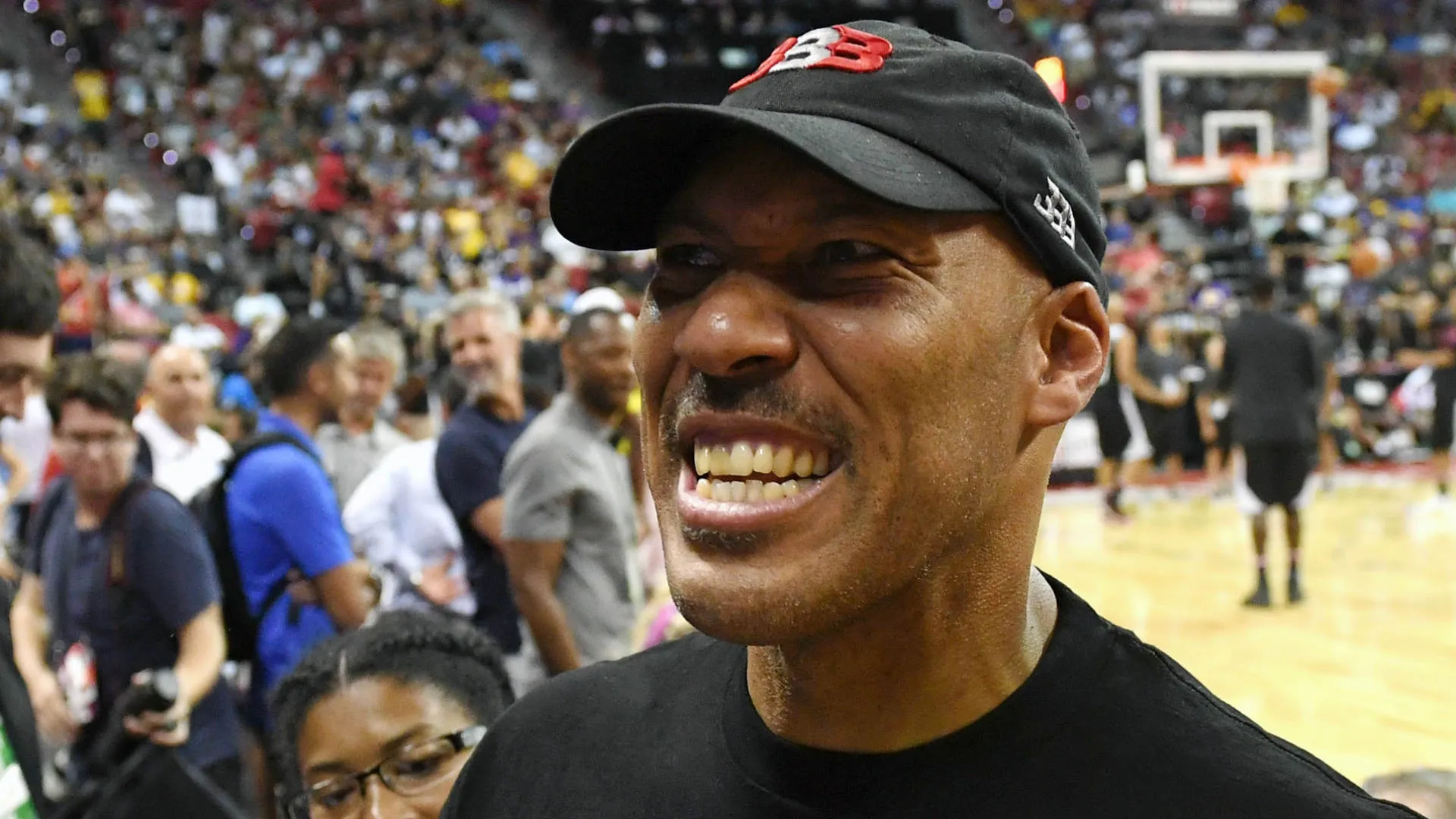 lavar-ball_urbyu861ulf513ylumvkf0yx2.jpg