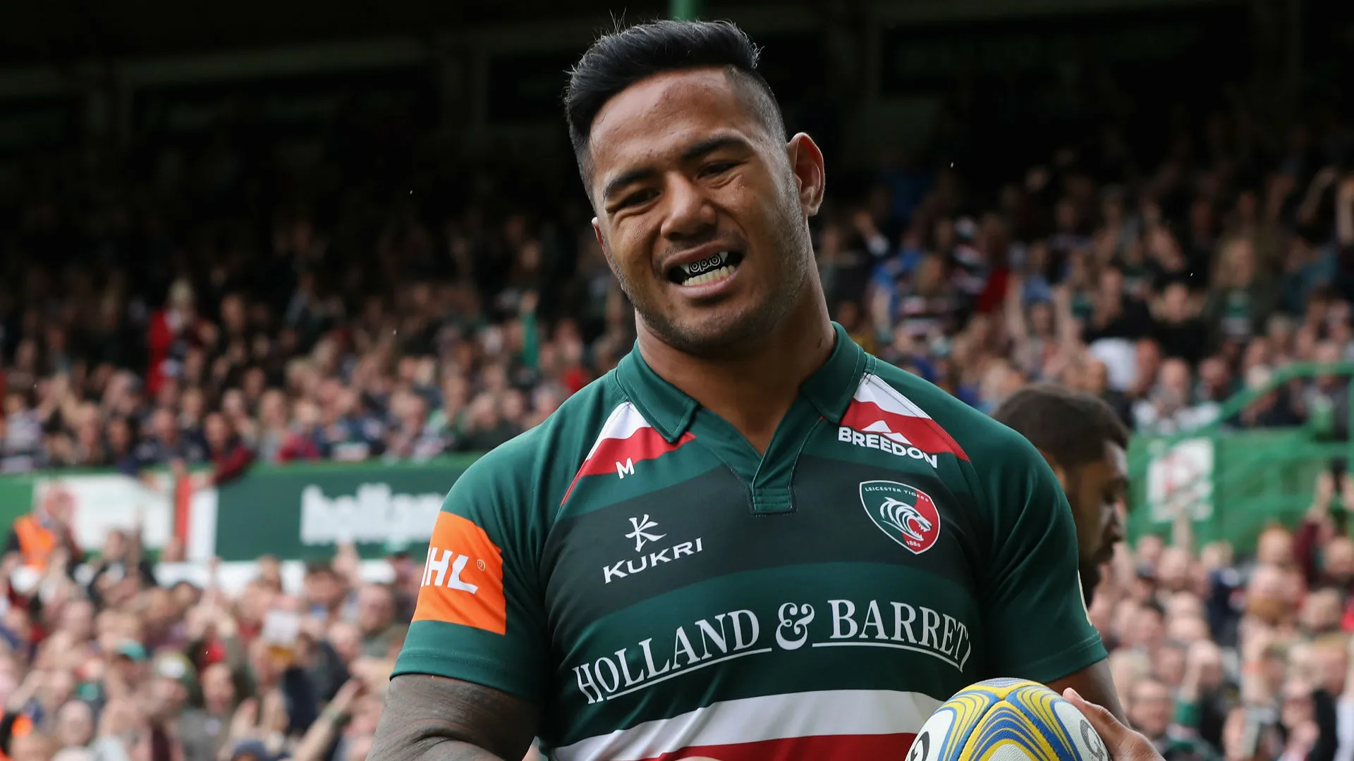 manutuilagi-cropped_1bikfvkazbo6p1f89nw6u4ndva.jpg