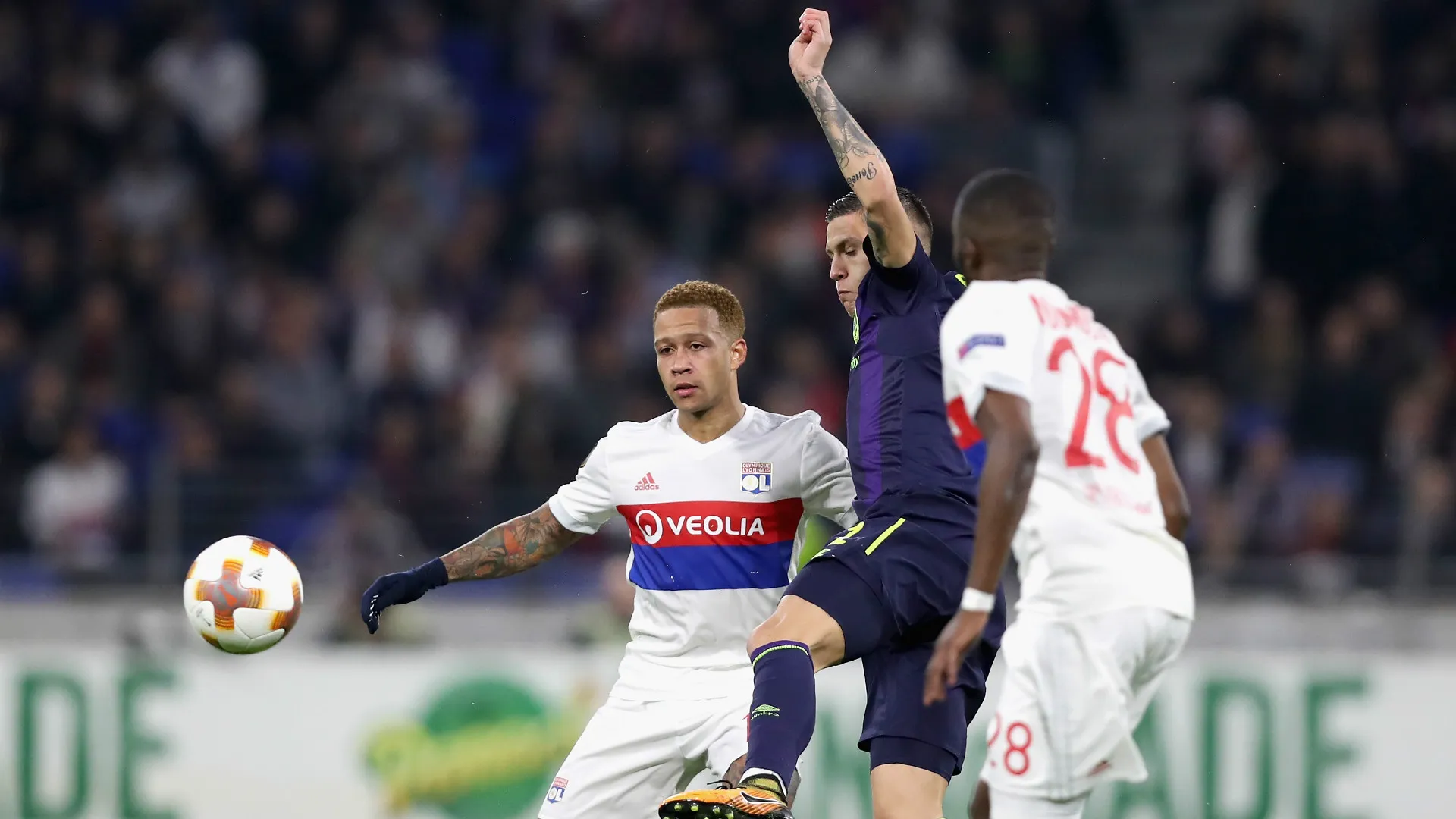 memphis-depay-cropped_w15knidtwo2k10bxmr5t7b1wz.jpg