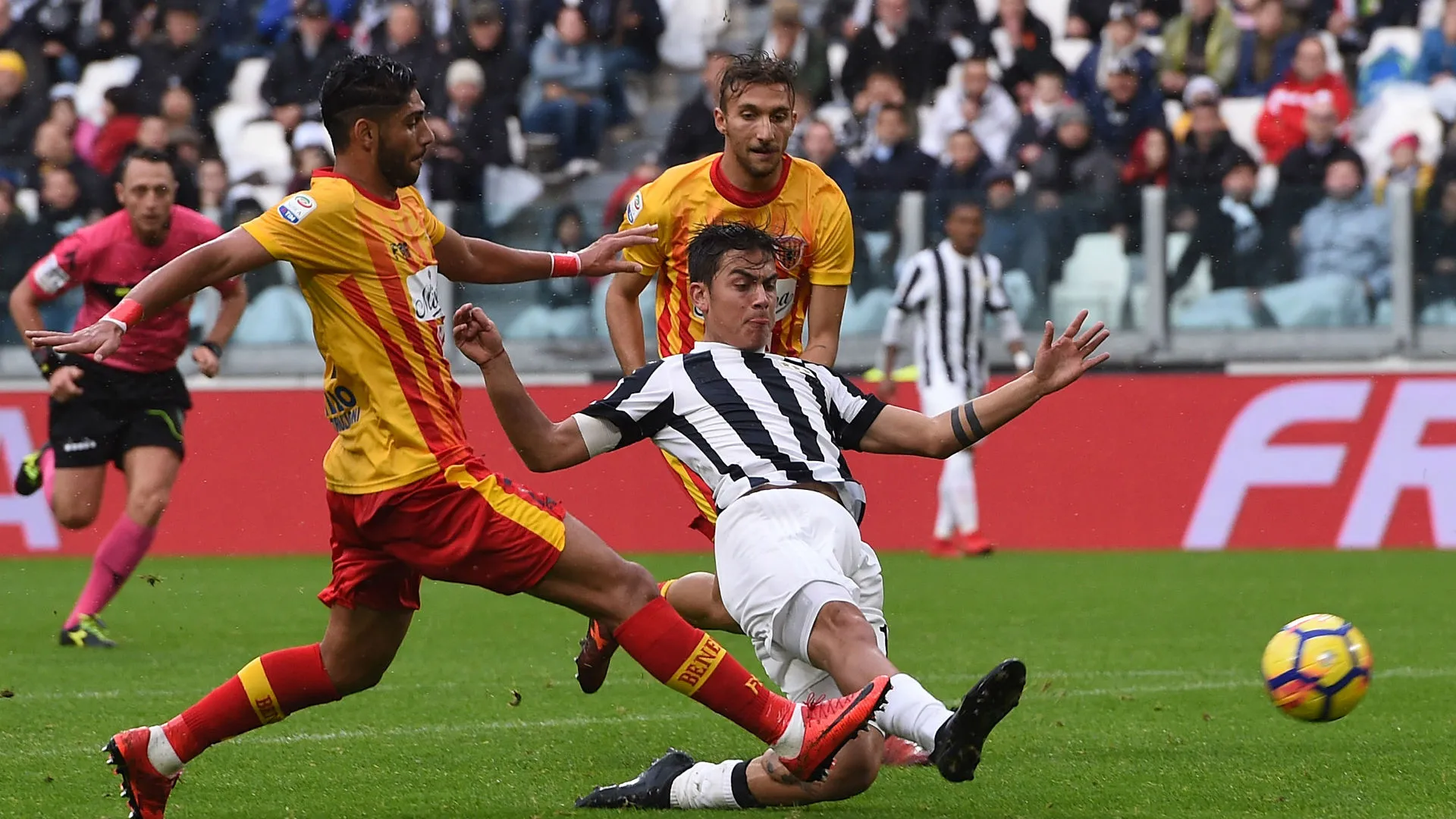 paulodybala-cropped_24zclqxwsvm310gcqk7p45trf.jpg