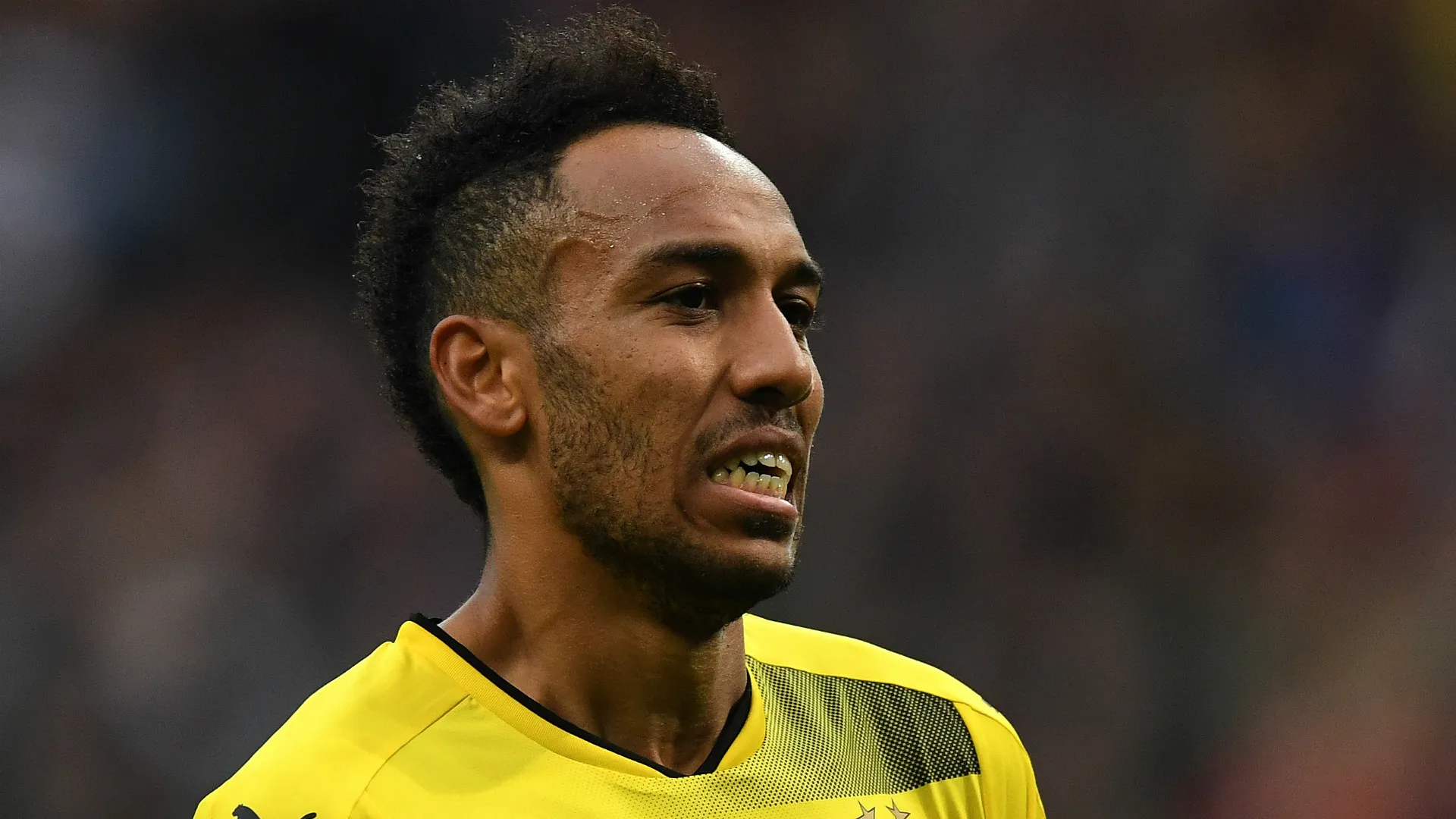 pierre-emerick-aubameyang-cropped_16c48xln6ue5l13akqe63l46ui.jpg