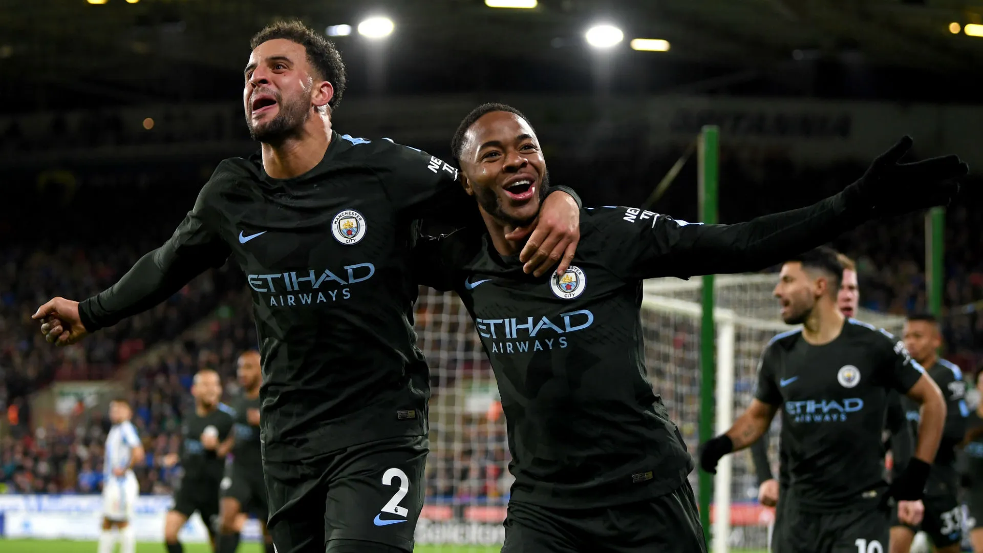 raheemsterling-cropped_dwfrqot782zo1mu35pgjdrvsz.jpg
