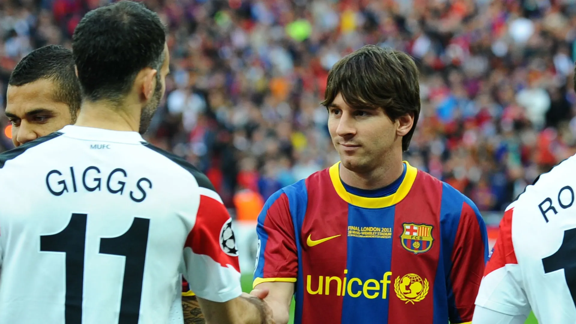 ryangiggslionelmessi-cropped_186xc7dfbbjav1ida1o3vdphym.jpg