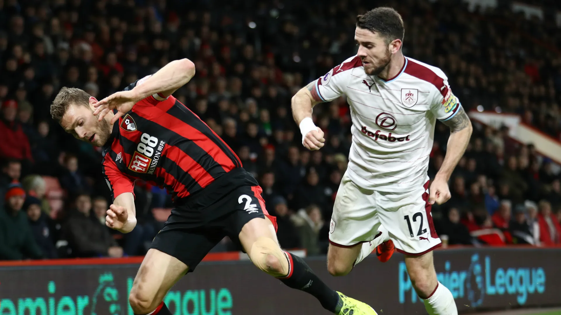 simon-francis-and-robbie-brady-cropped_thax2jirpdpv1vl5ufkuke0wk.jpg