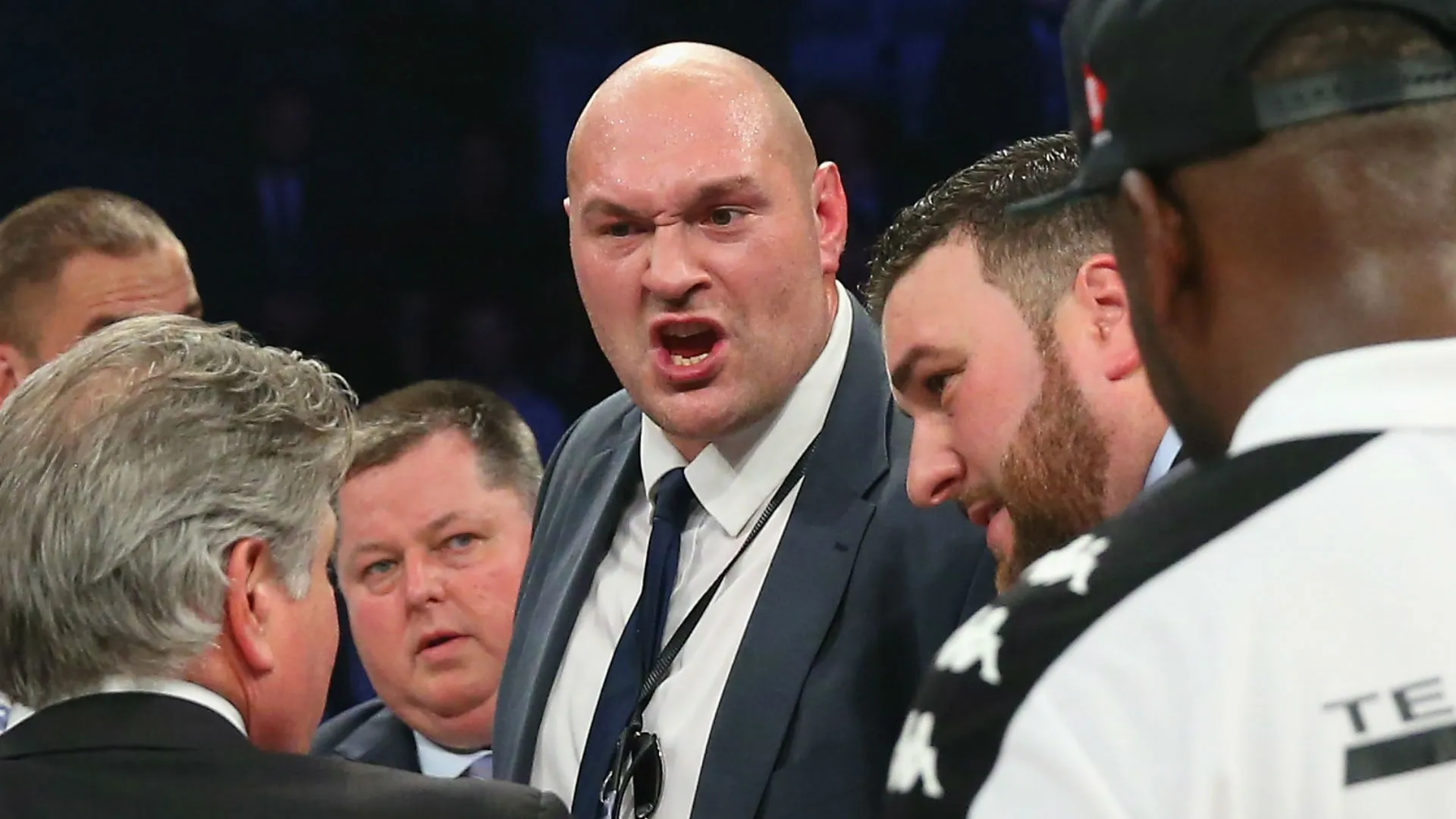 tyson-fury-cropped_ll2ouuk8lqm31lfrdjn24tw4a.jpg