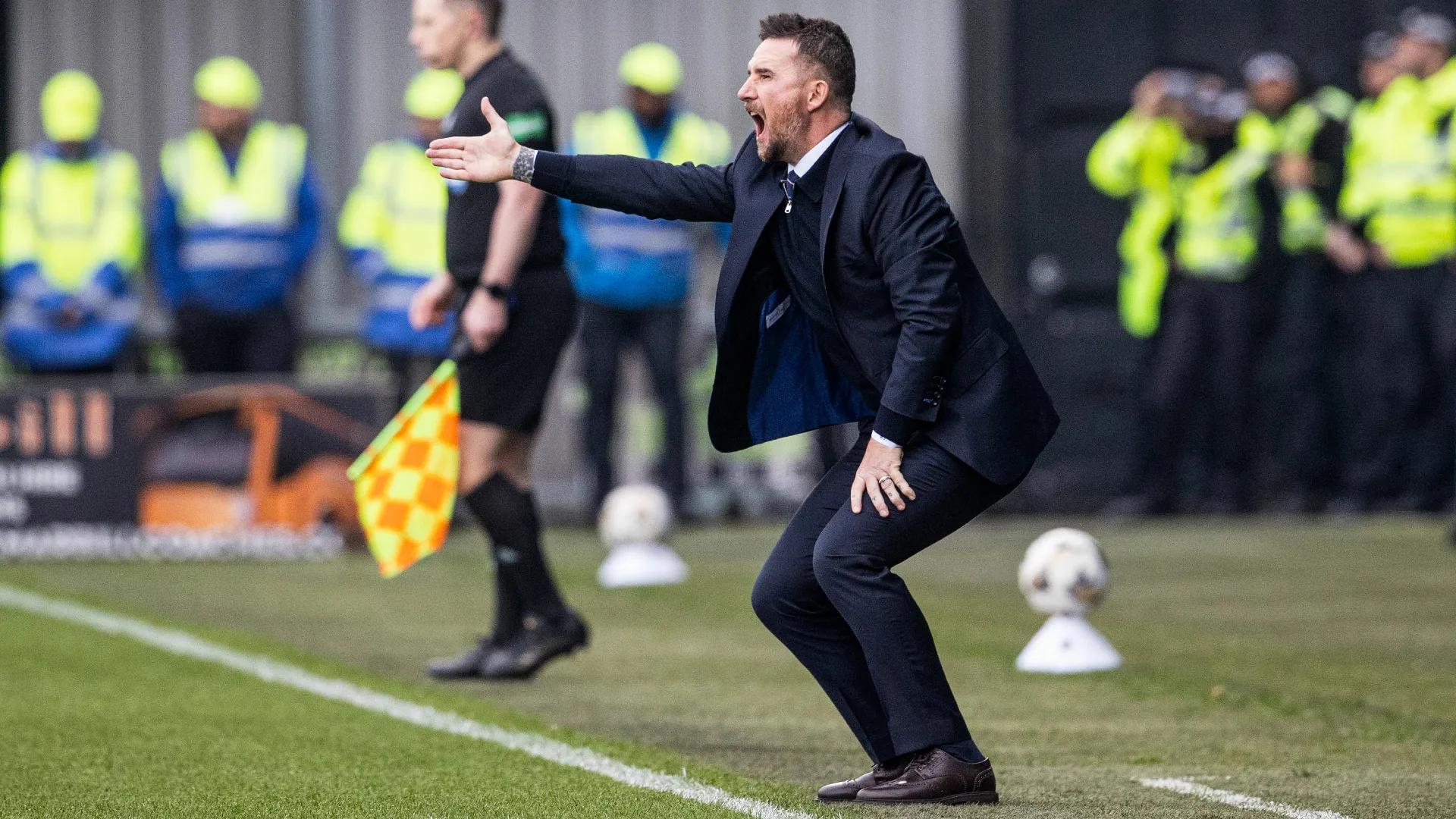 barry-ferguson_13dsikmnvl7xy1qy2vk1f0qm9t.jpg