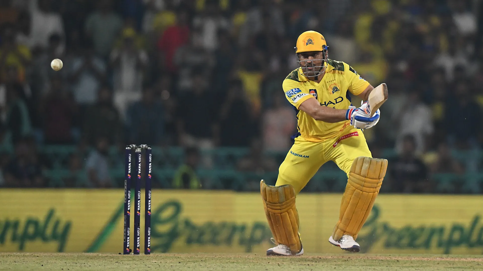 dhoni_16zlx3mxe5w6916rtmg1i40838.jpg
