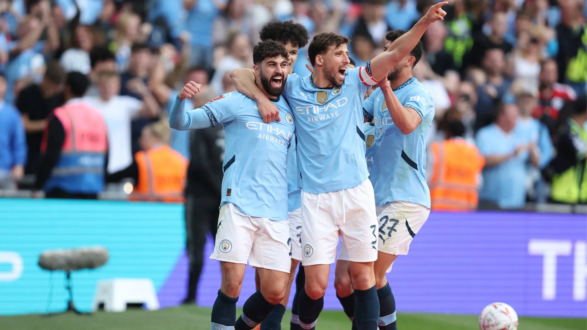 manchester-city_m8uqmqoz4hae10cx6yw9aalrs.png