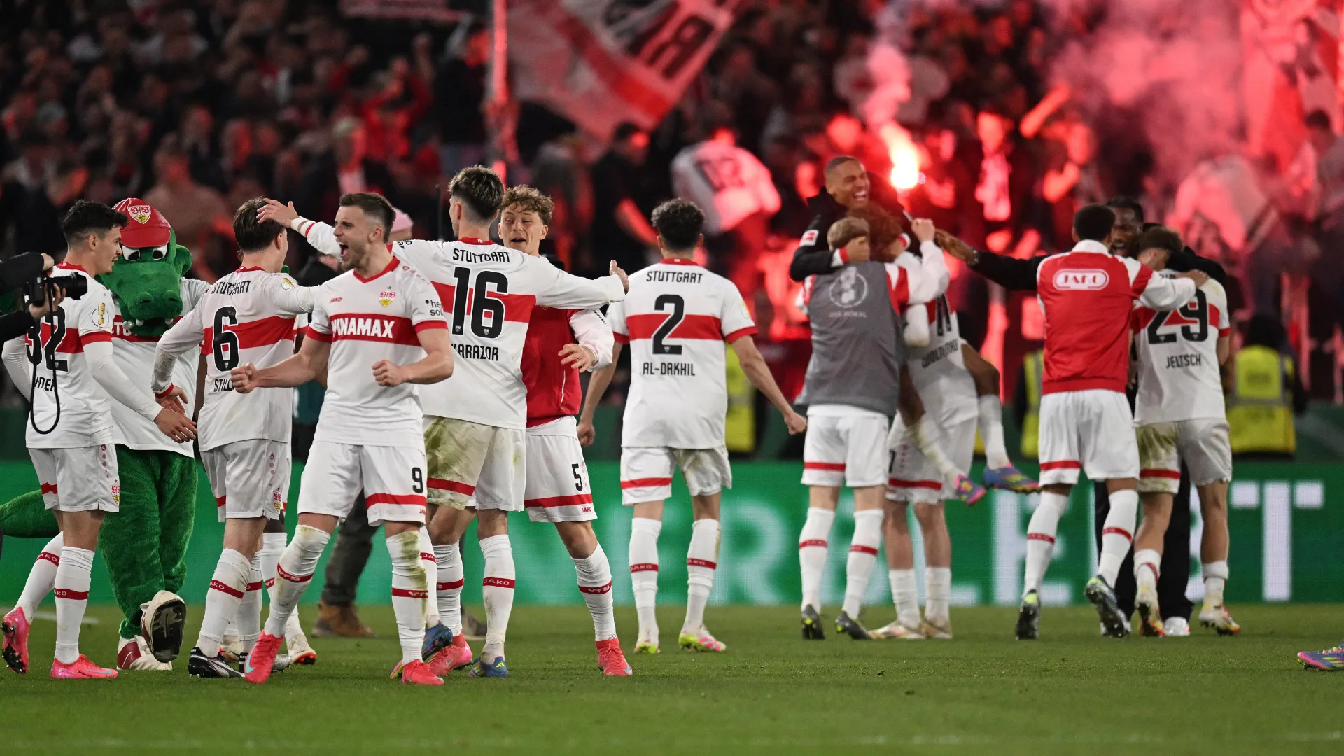 stuttgart_wozto0nhkw5j17p34lj19j6a2.png