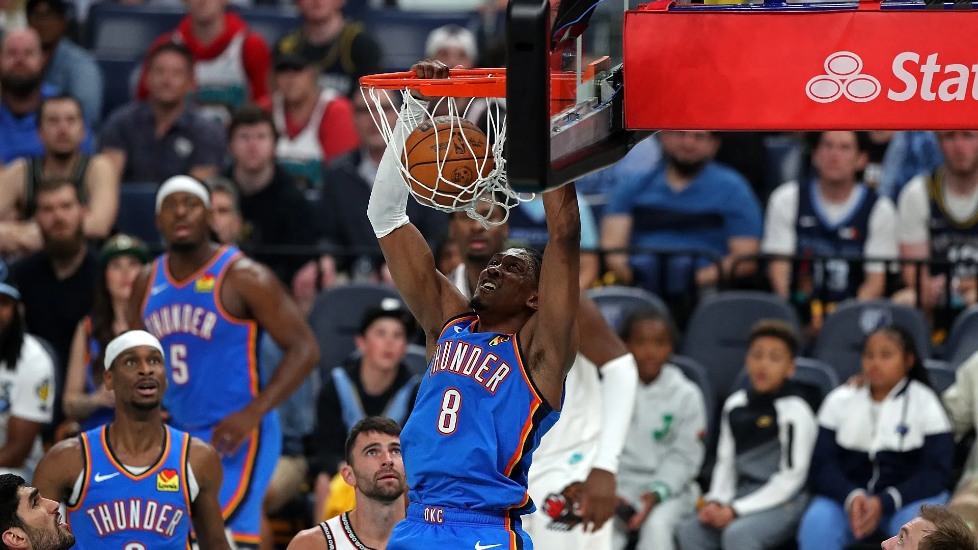thunder_12956tpt8p2t01gq52w5ksi79y.jpg