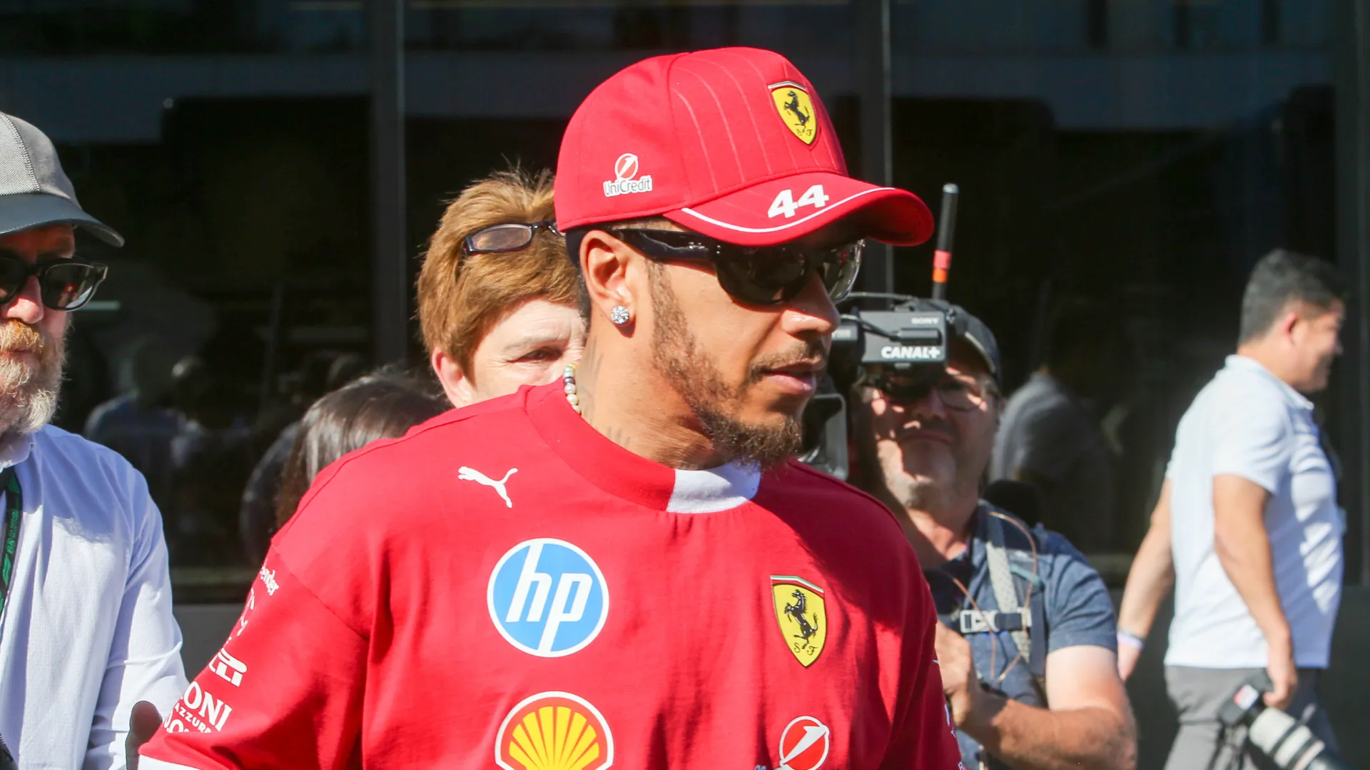 lewis-hamilton_fkh9qkl3vszz1fprj4jjglq90.png