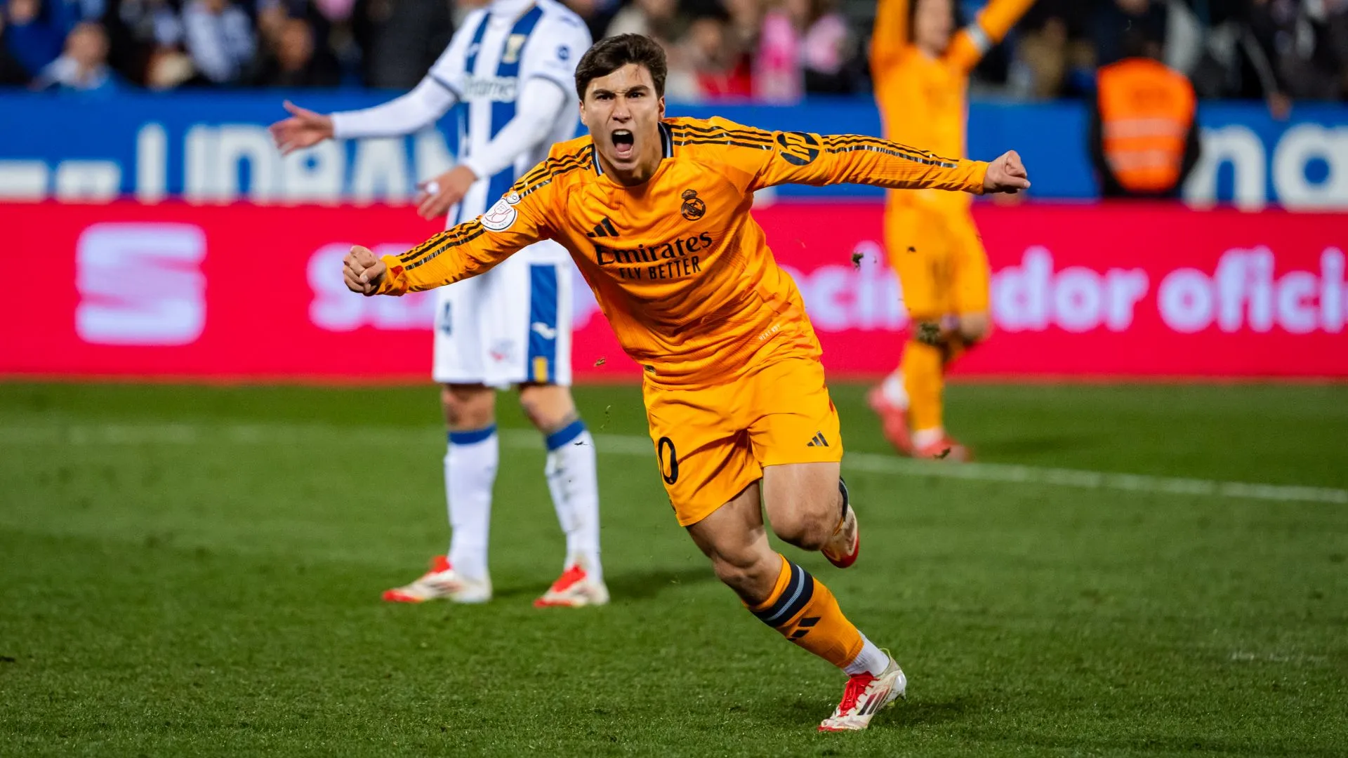 gonzalo-garcia_14izn68w3d36z1sw2d44472piz.jpg