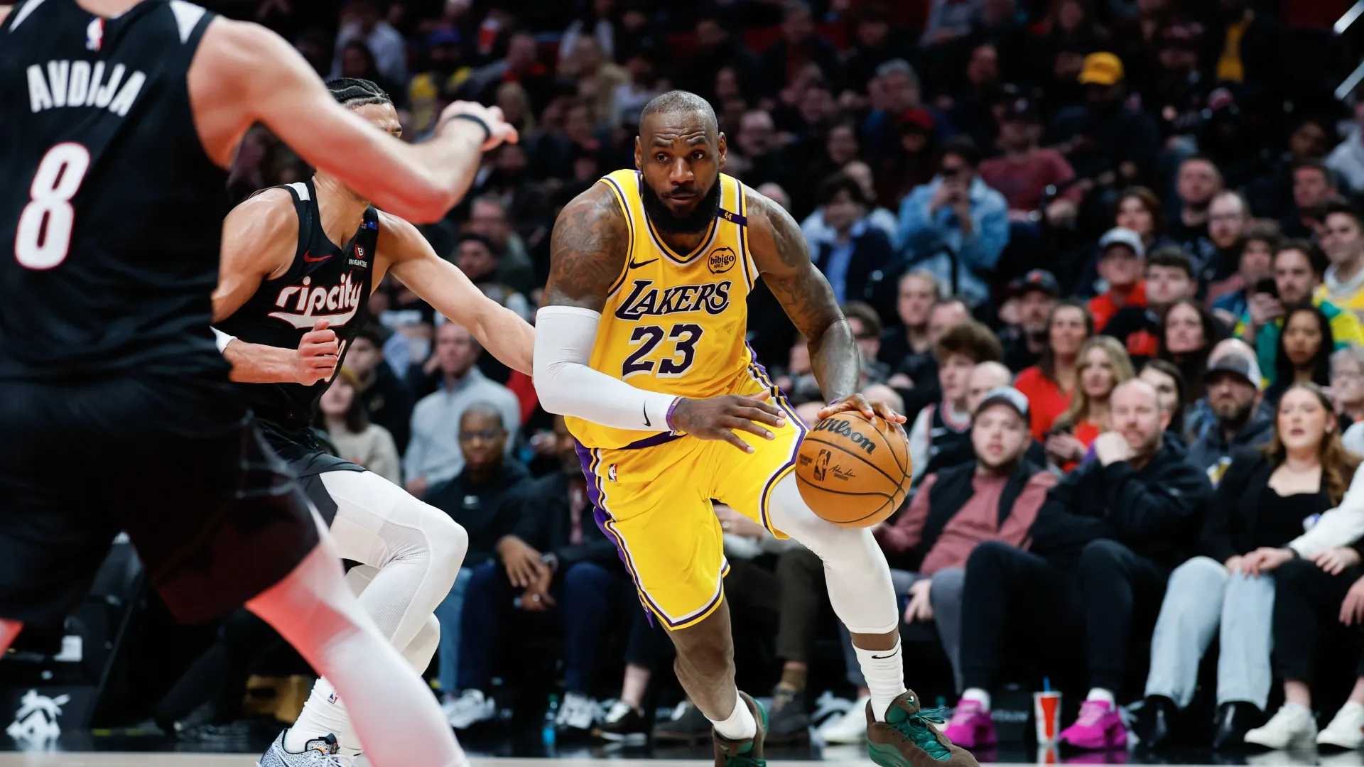 lebron-james_1808gqlhn0qvp1clu3zseew7q4.jpg