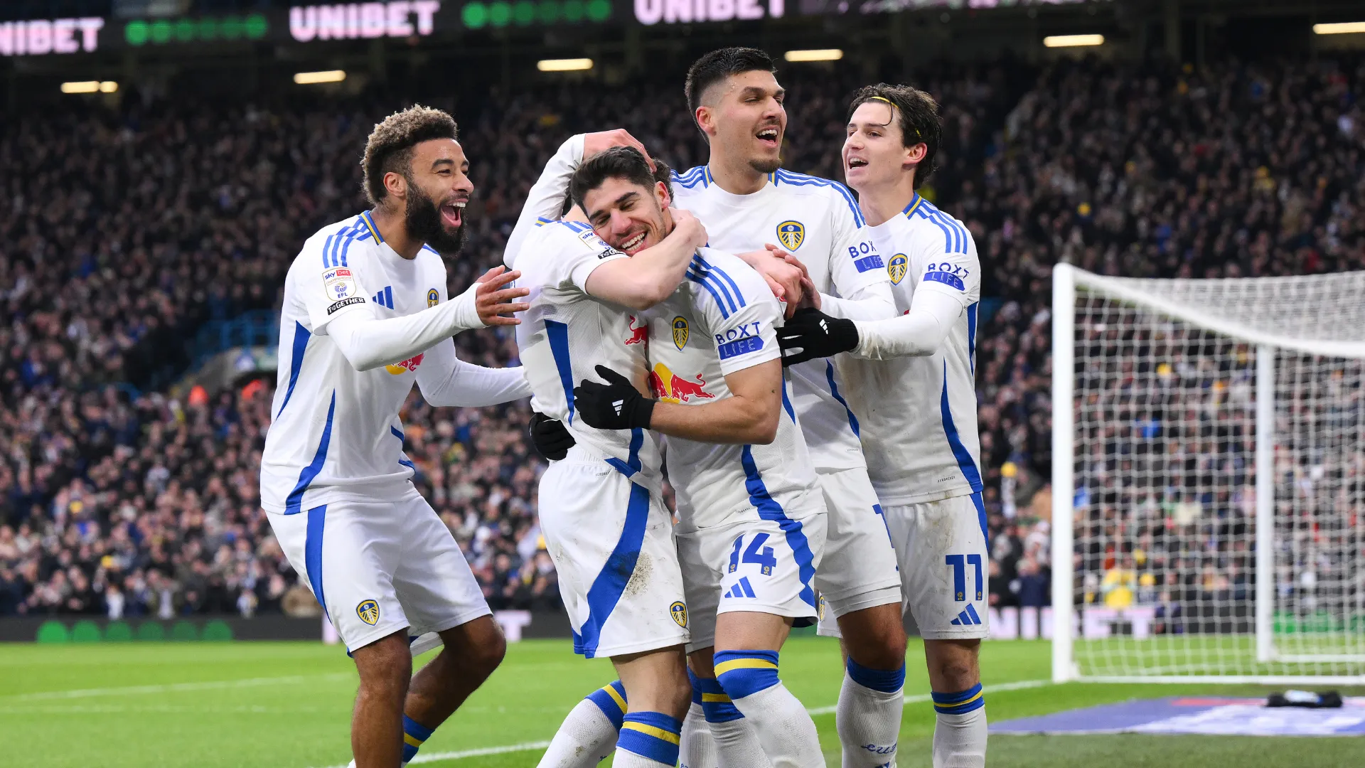 leeds-united_qlnp4uec6vhp16s5ti1fzywfm.png