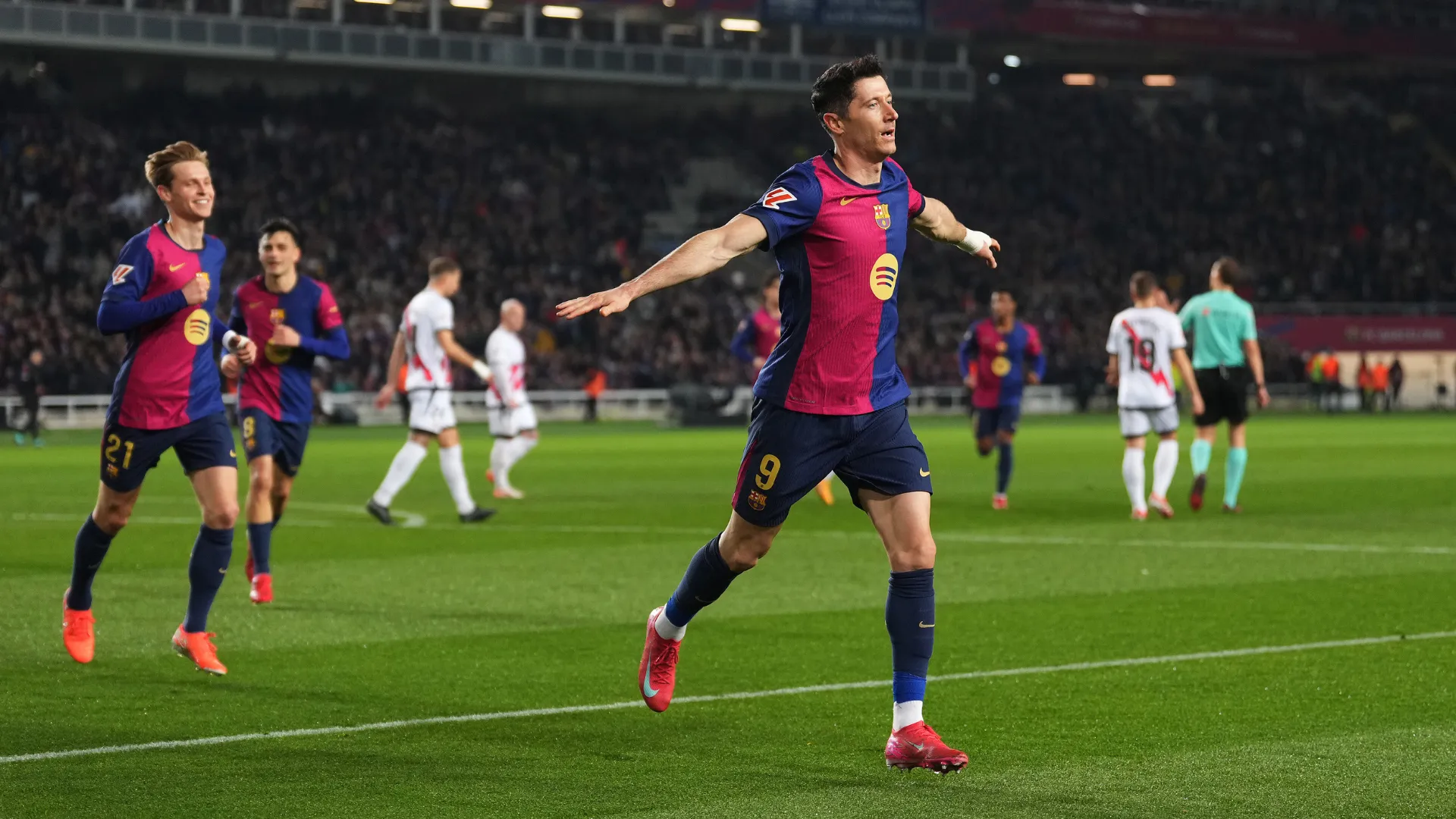 robert-lewandowski_10cvxzvufxnrs1emmvic2kd7ni.png