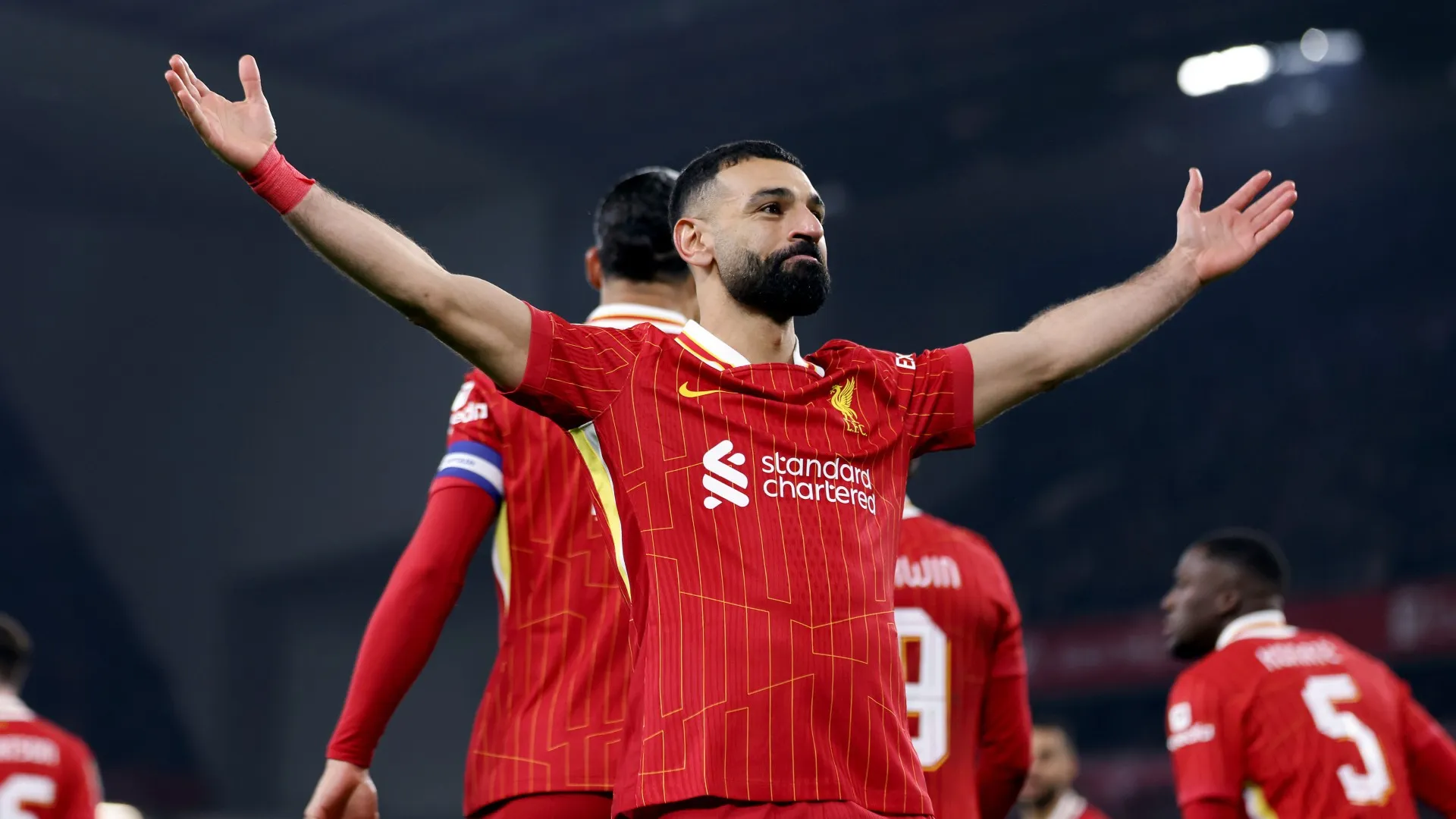 salah_10yxn82ov9eh91hs6xsdotv4a3.jpg