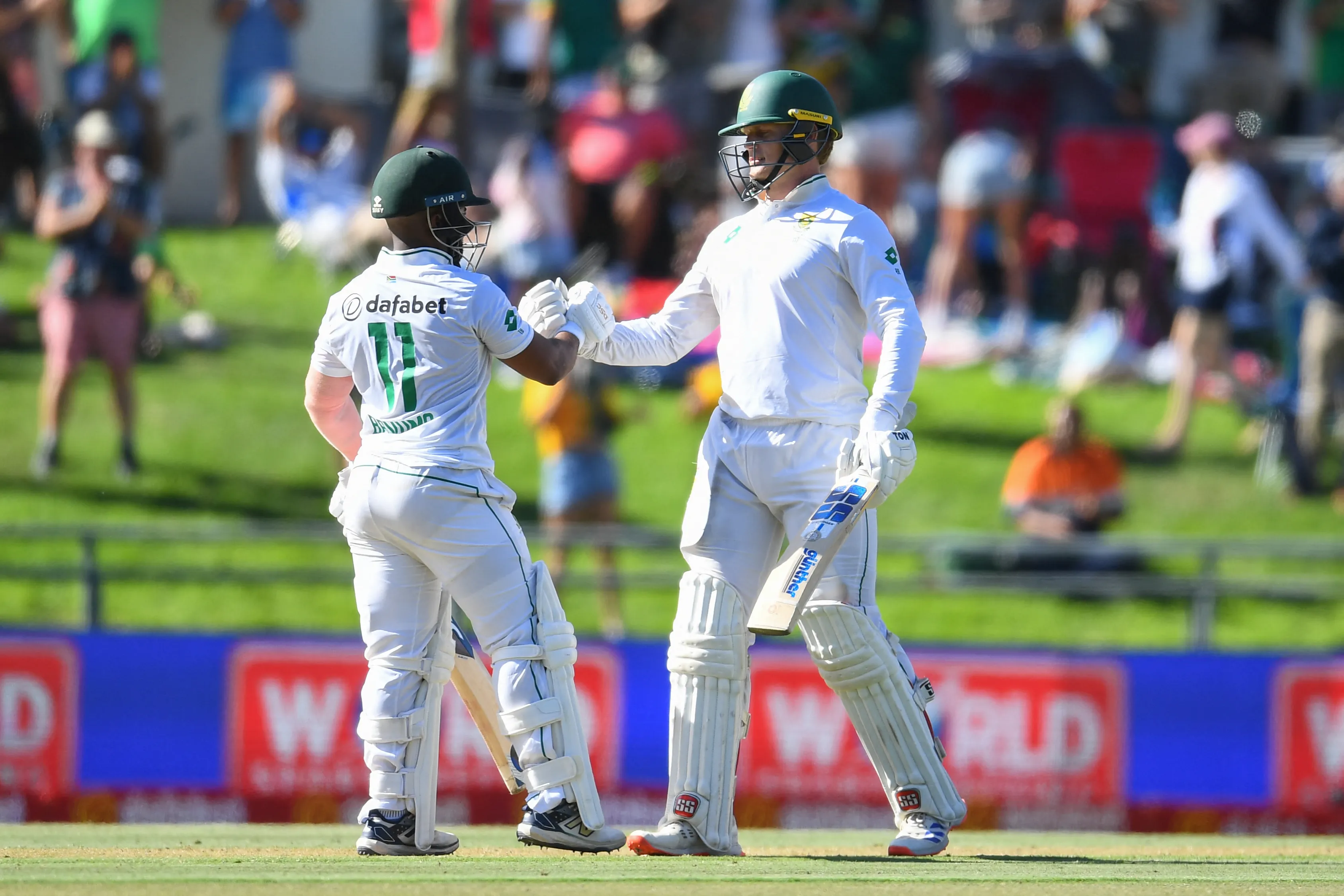 bavuma-rickelton_kfpwkc4yj3b61489rjn0j8c1u.jpg