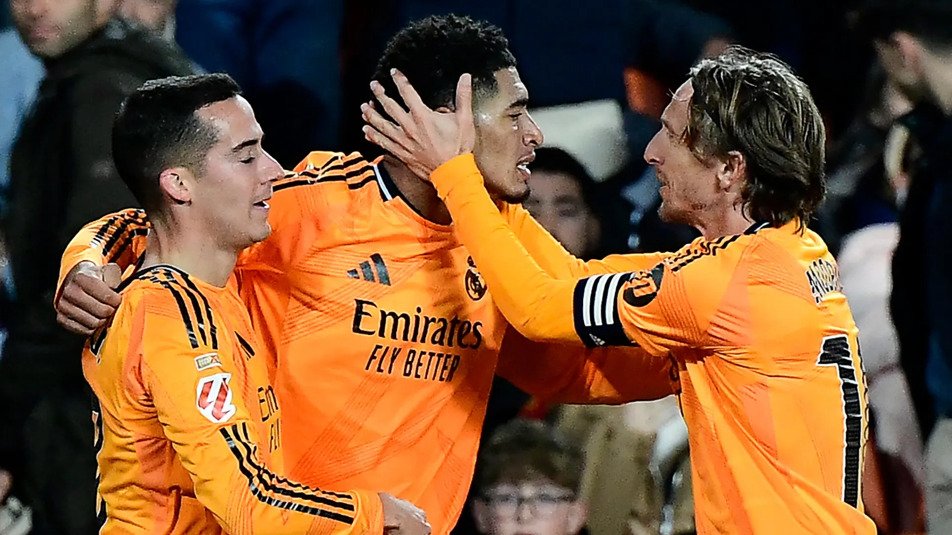 real-madrid-players-celebrate_1twnzz176sdh518ux1p7pjokc0.jpg