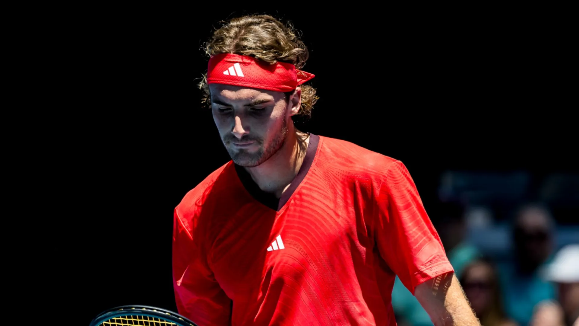 stefanos-tsitsipas_18w6ow18hoens1n7amyuucreuu.jpg