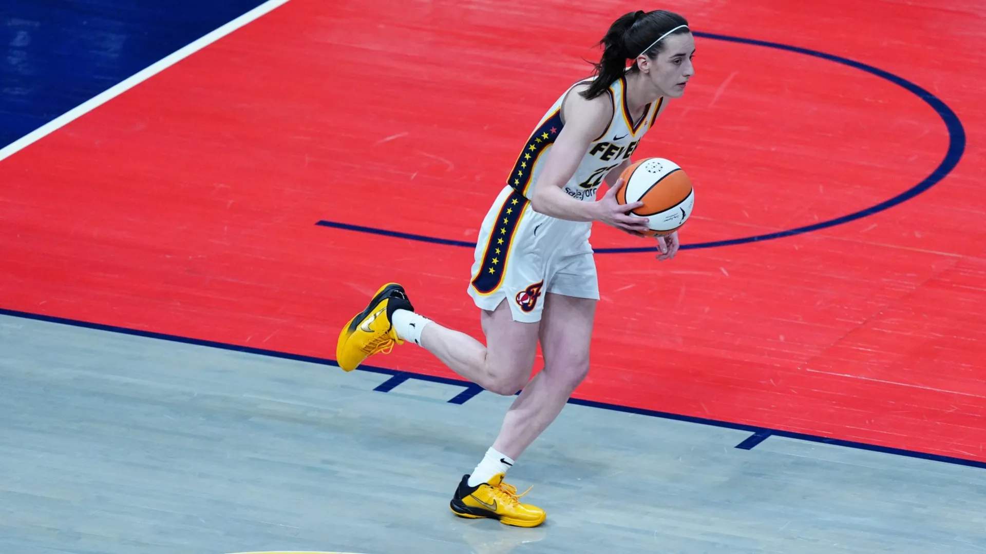 caitlin-clark_1pk3vlxu4m07v18nb6kg0ubw65.jpg