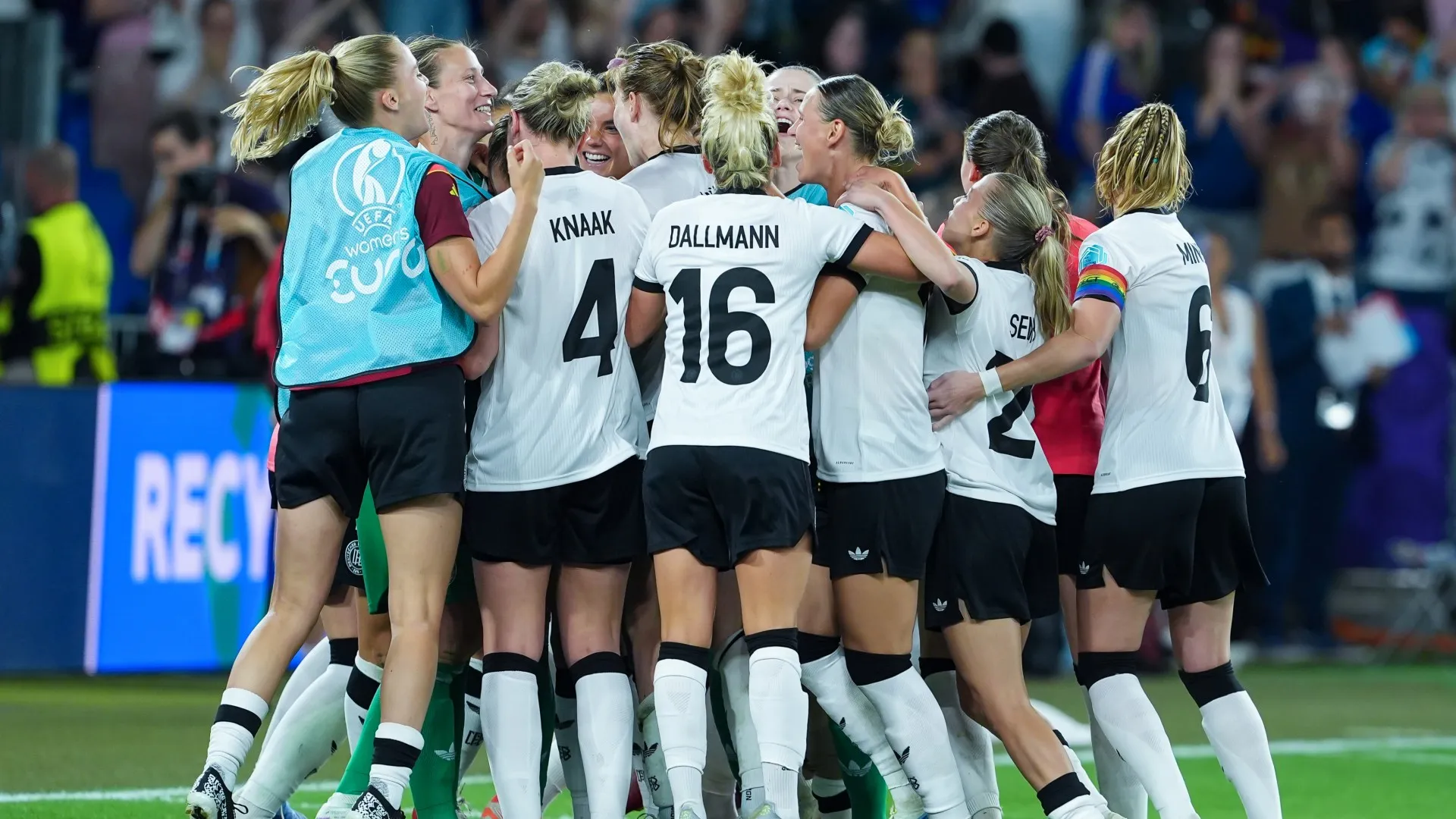 germany_h9ngyahj6n3c1elz272htqe41.jpg