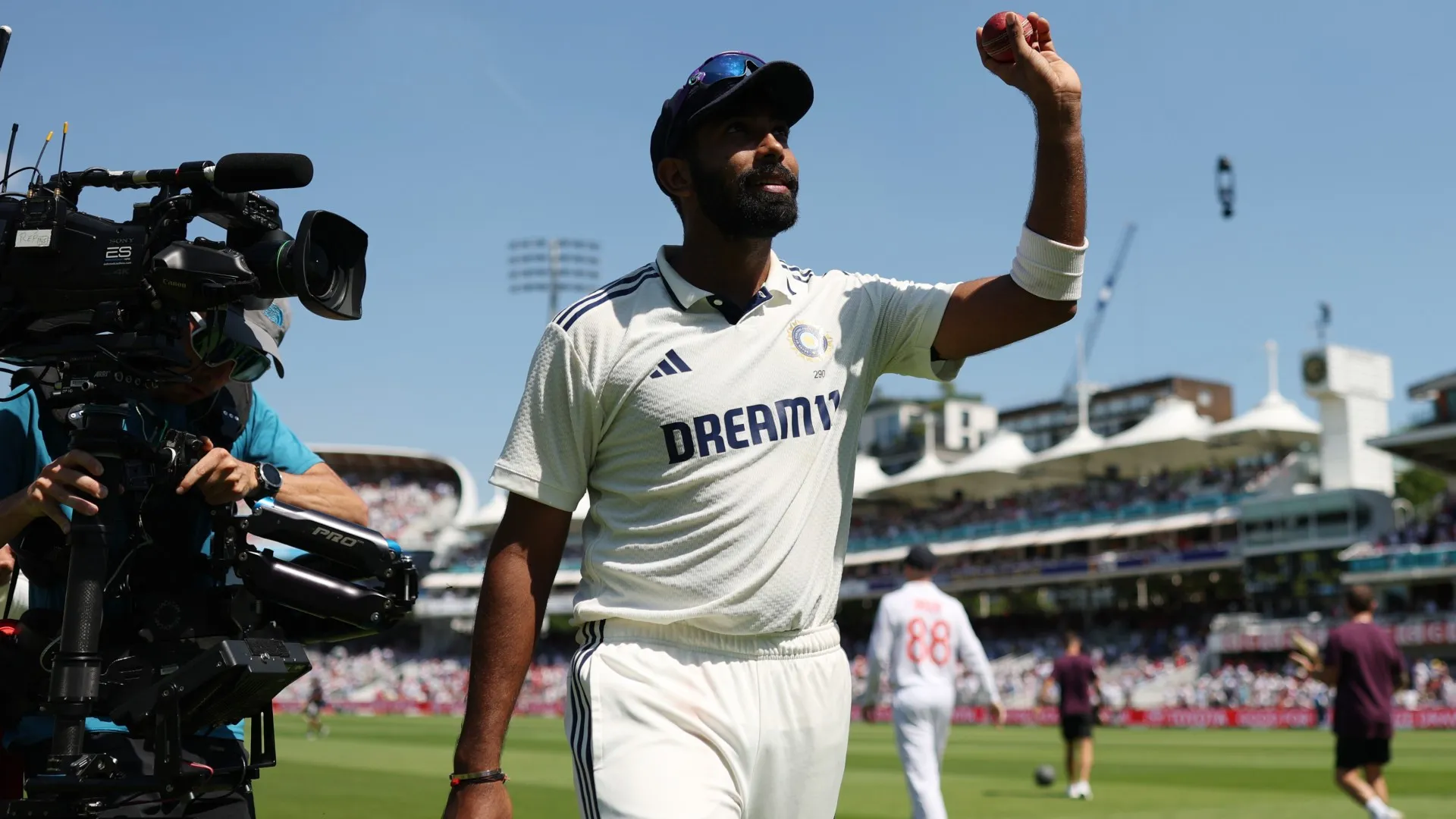 jasprit-bumrah_1a6lg5kmz8k4f14qf96nlux2kl.jpg