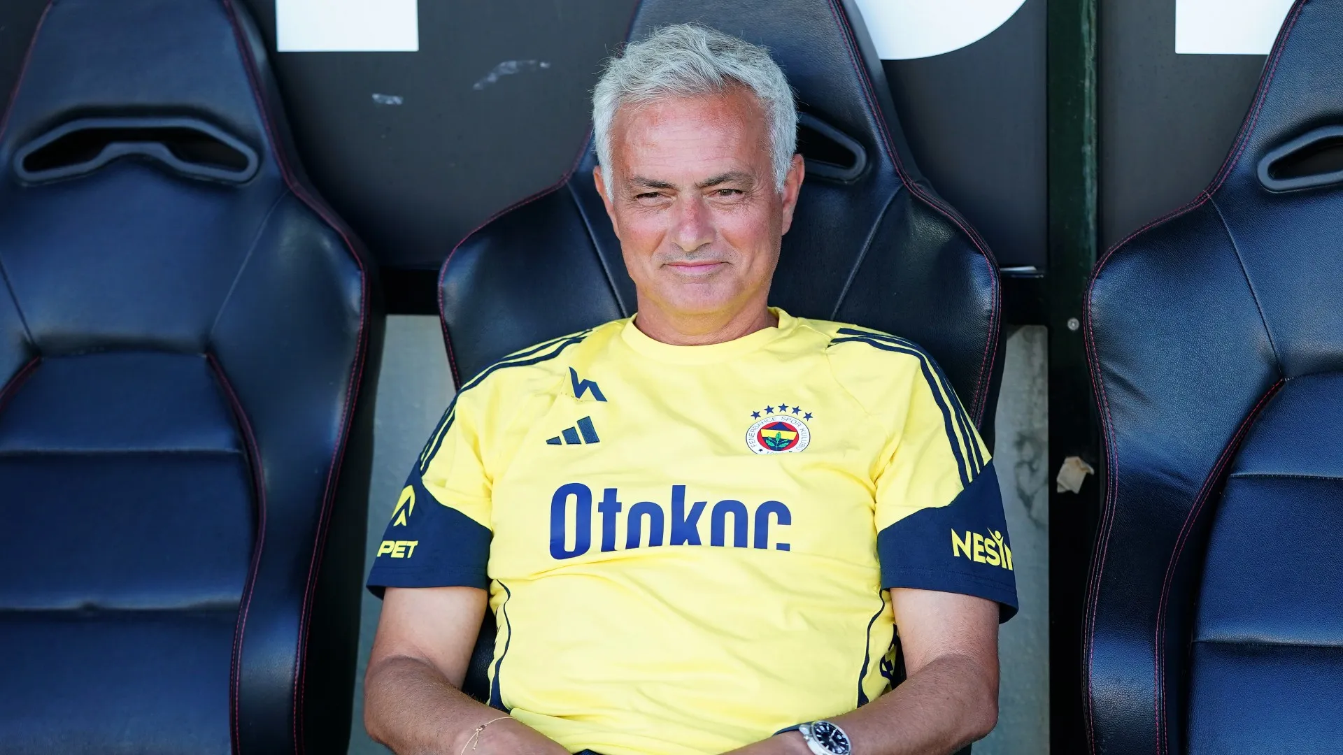 mourinho_cz6dt9woocns1789vaqm7uxn8.jpg
