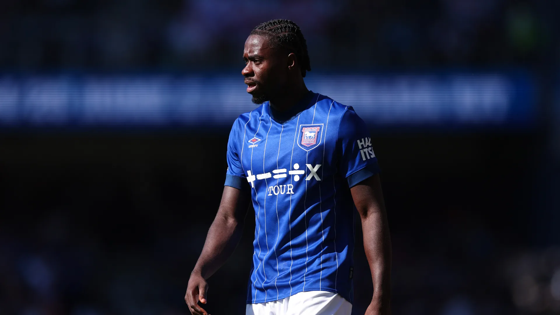 axel-tuanzebe_zq7z85ui3djb129ellsp2skap.png