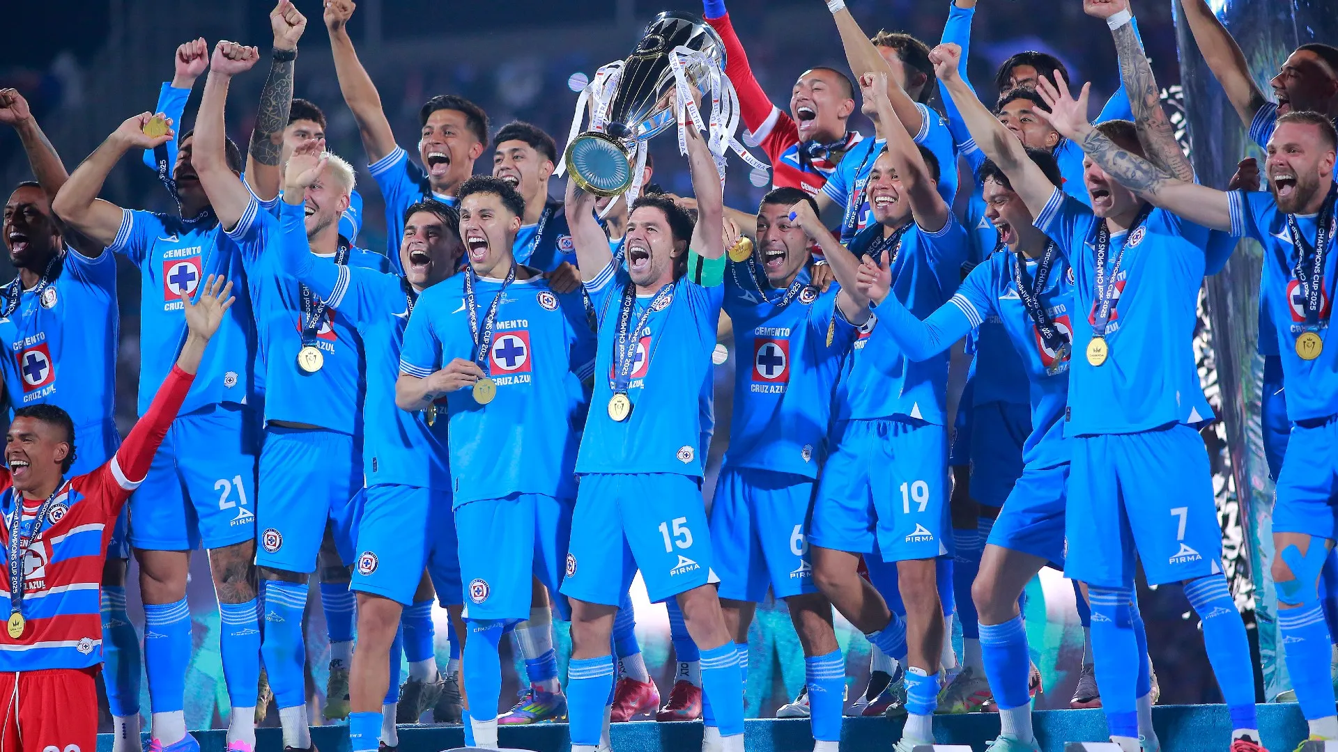 cruz-azul_e2atuatgb7ca1jlijq0uucj2f.jpg