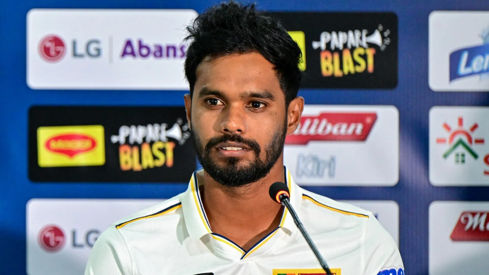 dhananjaya-de-silva_ms23fm1e8n3v1t927m2livmiy.jpg