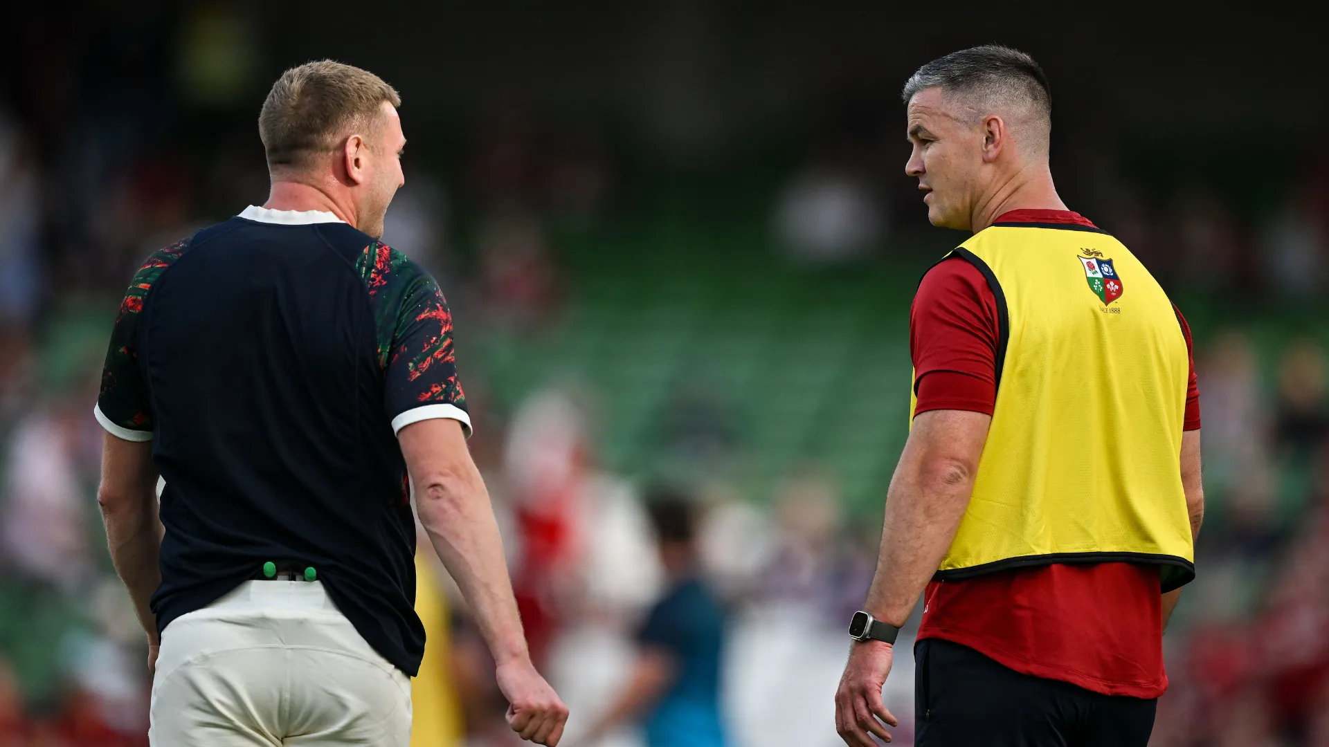 finn-russell-and-johnny-sexton_jt8hgz22ooxg1mqx99putwz0d.png