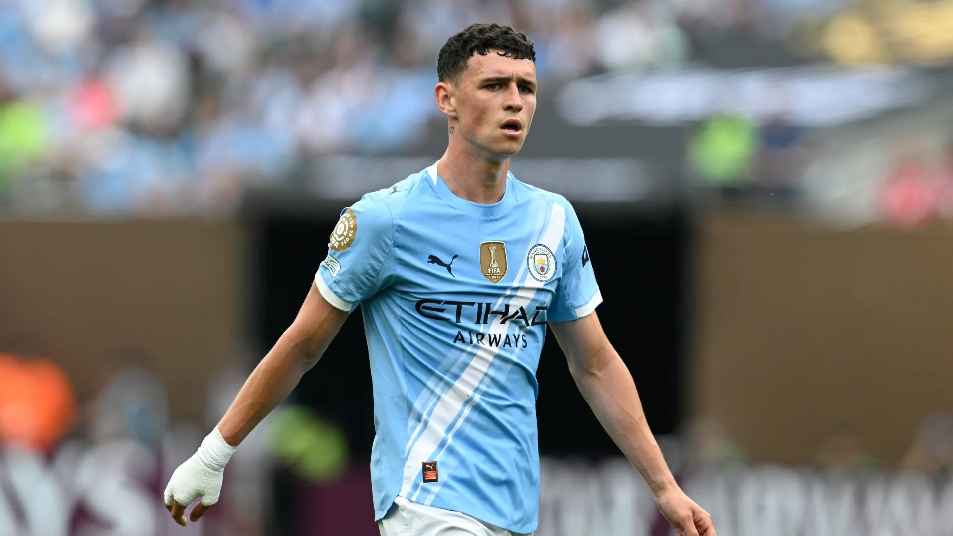 foden_ai2n55cc44nq10dzx0y96wref.jpg