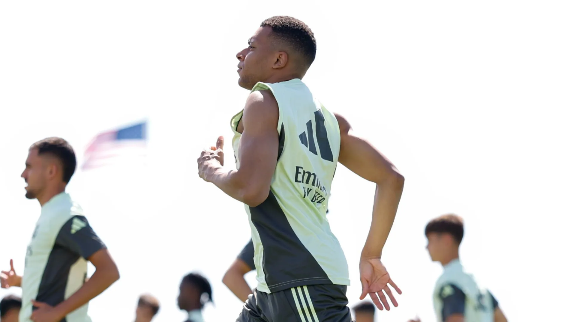 kylian-mbappe_156oiees59kxc1s9u28teuuqdd.jpg