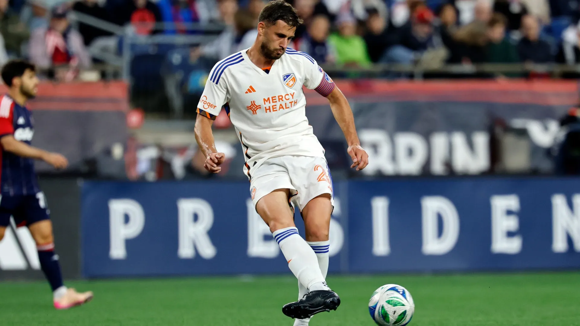 matt-miazga_1rgy1p7b7ifoyzmgfw07th8is.jpg
