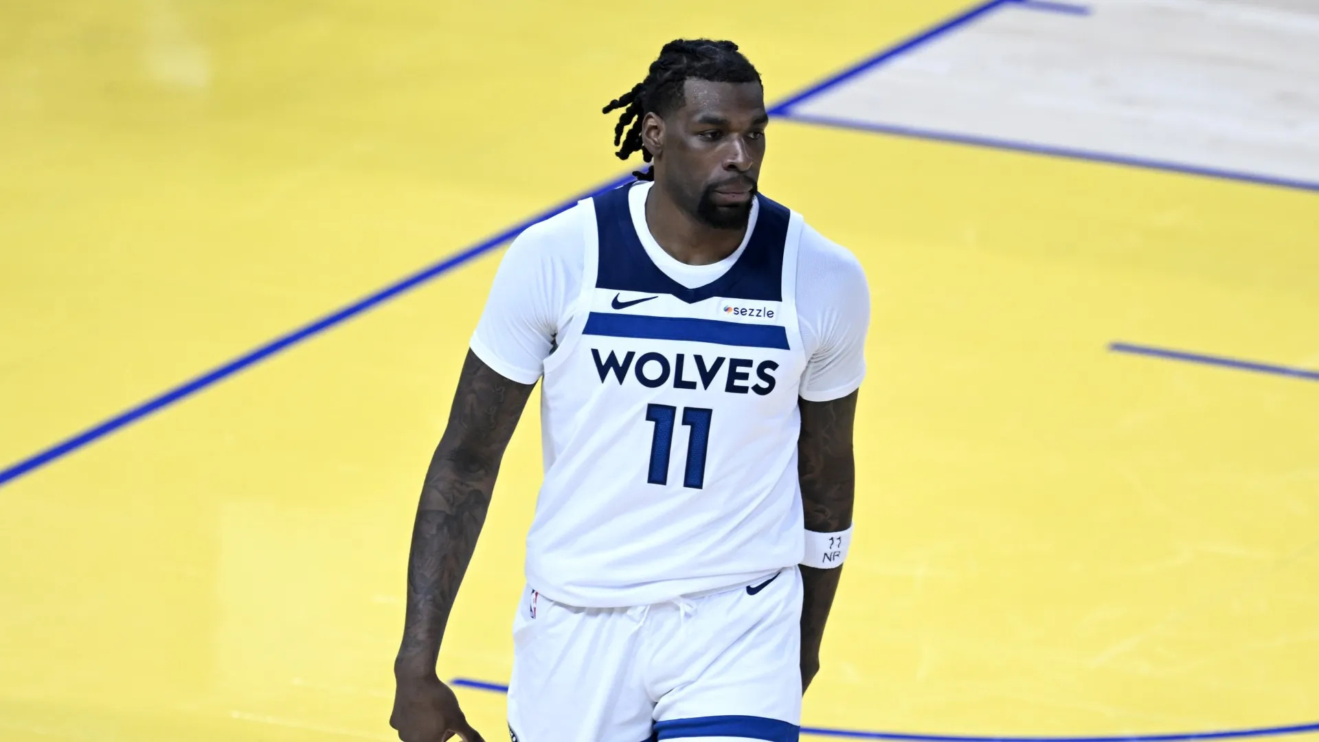 naz-reid_10qprq4qs1skr1b3an40s44fu5.jpg