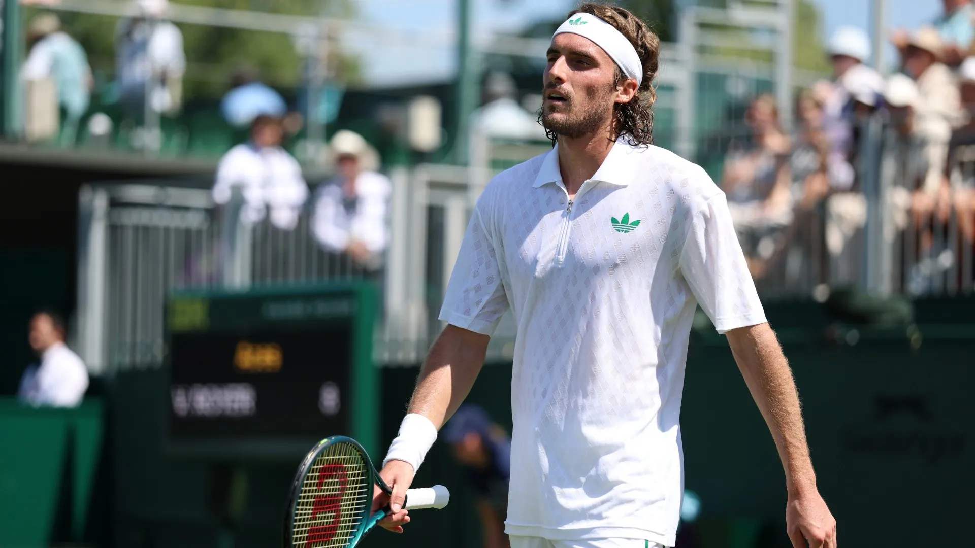 stefanos-tsitsipas_8b21tbwkm0m11uzsh0hh2w4xu.jpg