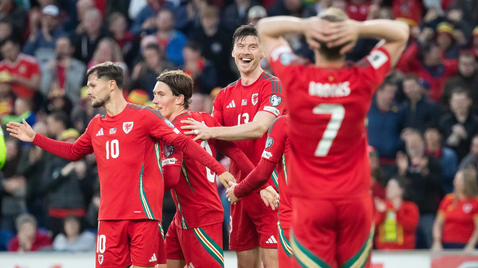 wales_1inintkvltonj1kybj39rsskxk.jpg
