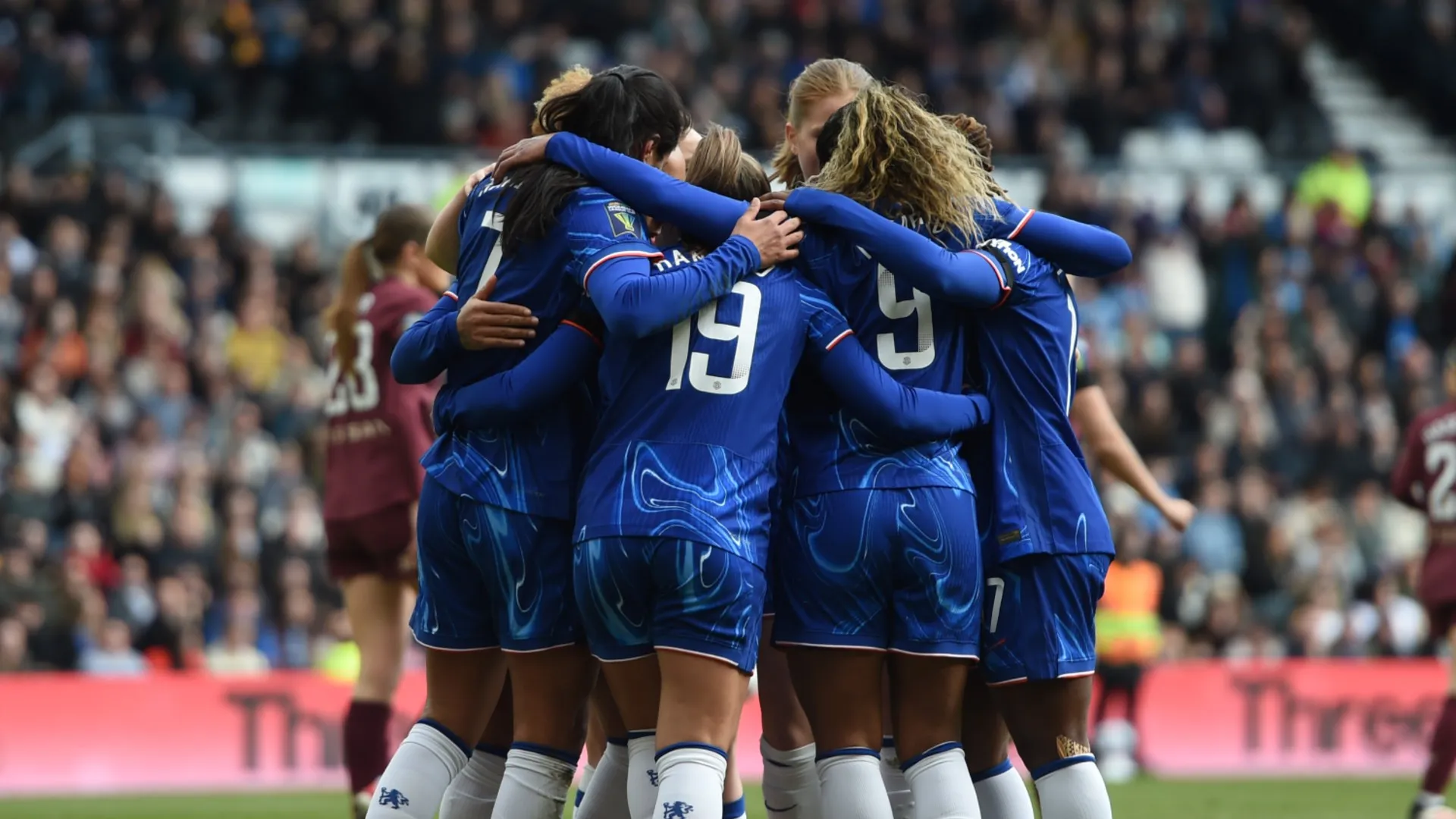 chelsea_1a02fxbvc8y1y1mh1o62z1q6al.jpg