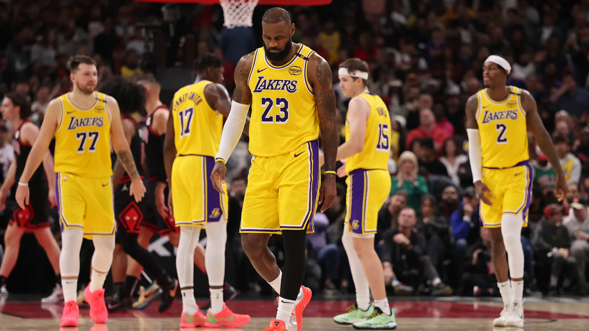 lebron-james_1c5lat67gfmzk1d4i2a4woh87j.jpg