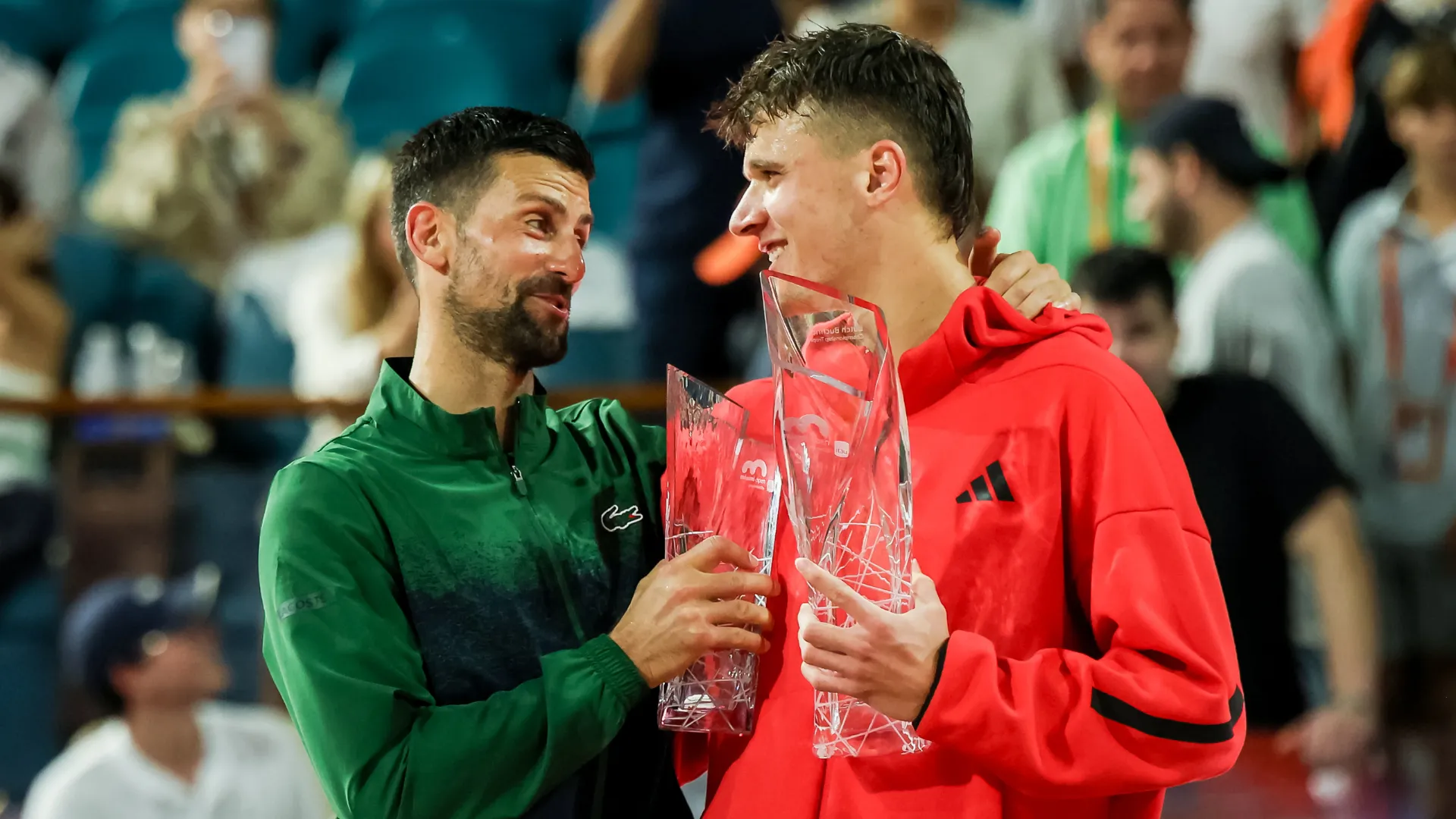novak-djokovic-jakub-mensik_b69fl0sbdgkt18ww5d5a87y5c.png