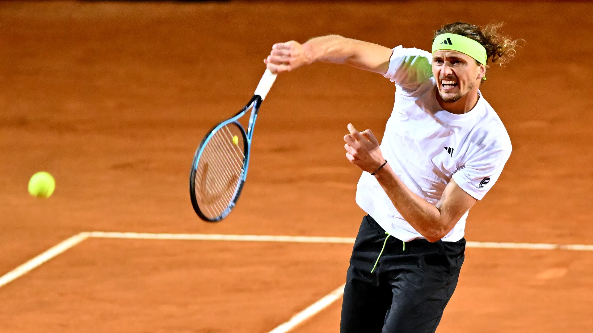 alexander-zverev_1dic8n7frqkme1a8871lvjgv46.jpg