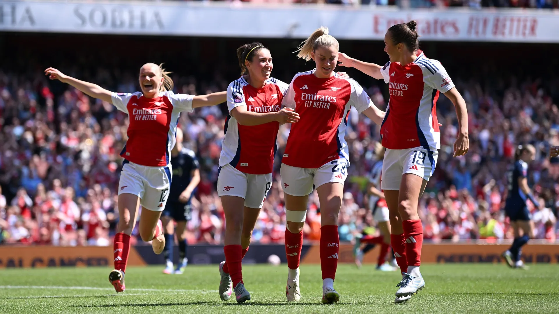 arsenal_1l08w5emgk8xn158qqzruiyrwn.jpg