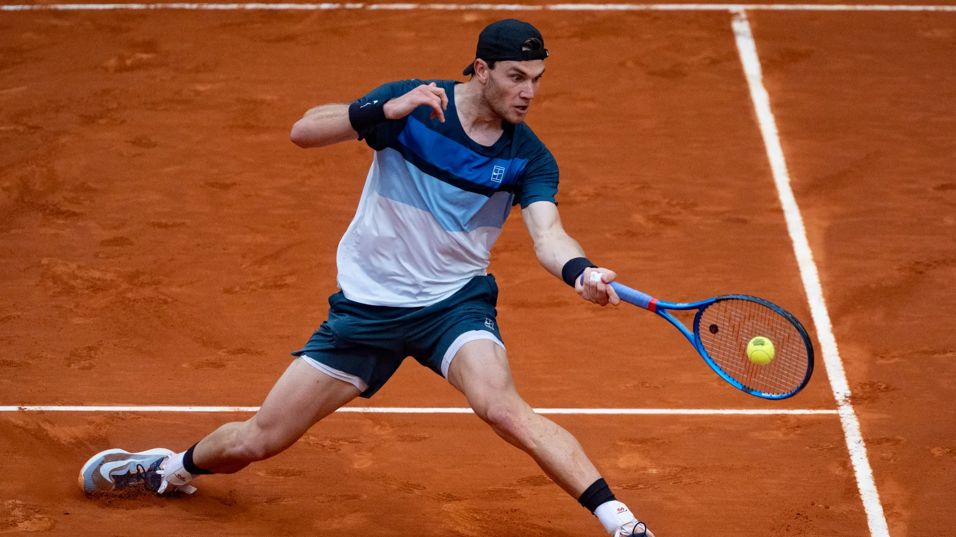 jack-draper-slides-on-the-madrid-open-clay_11kk0cx69foi71tim7t6wqei31.jpg